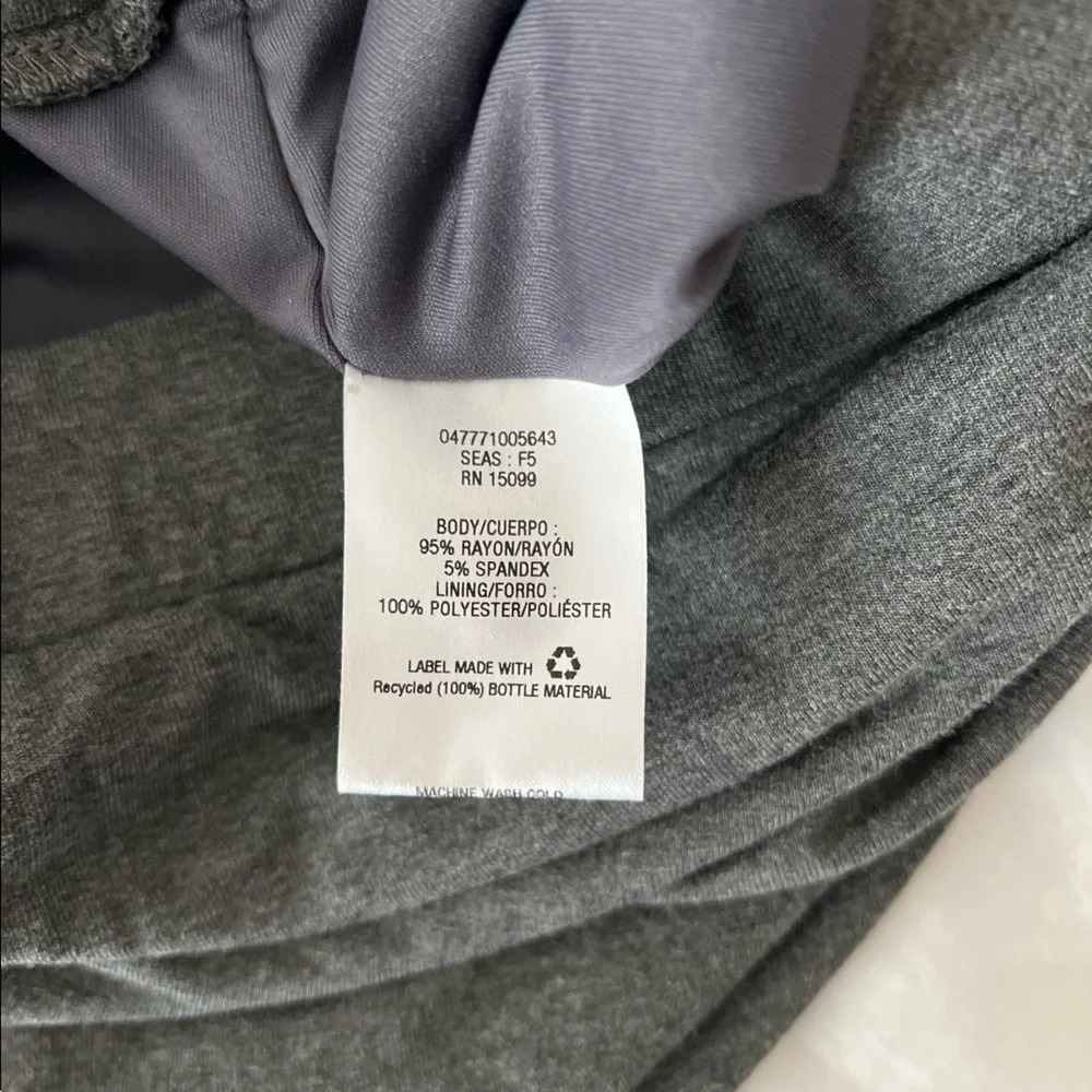 METAPHOR Grey Knee Length Skirt with Ruched Gathered Detail in the front Size L - Picture 5 of 6